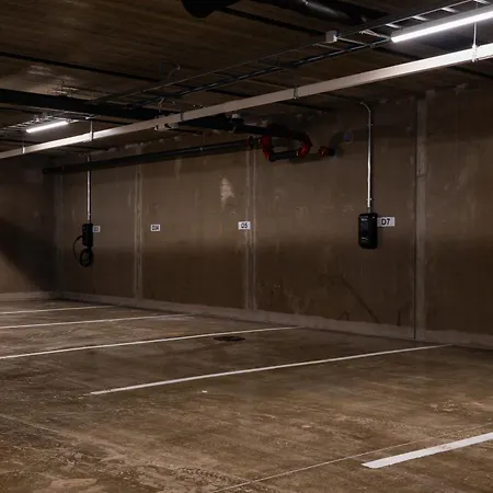 Arctic Echo D20 Ski-in Ski-out By Aavalevi